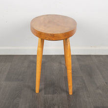 Load image into Gallery viewer, Mid Century Solid Planked Oval Side Table

